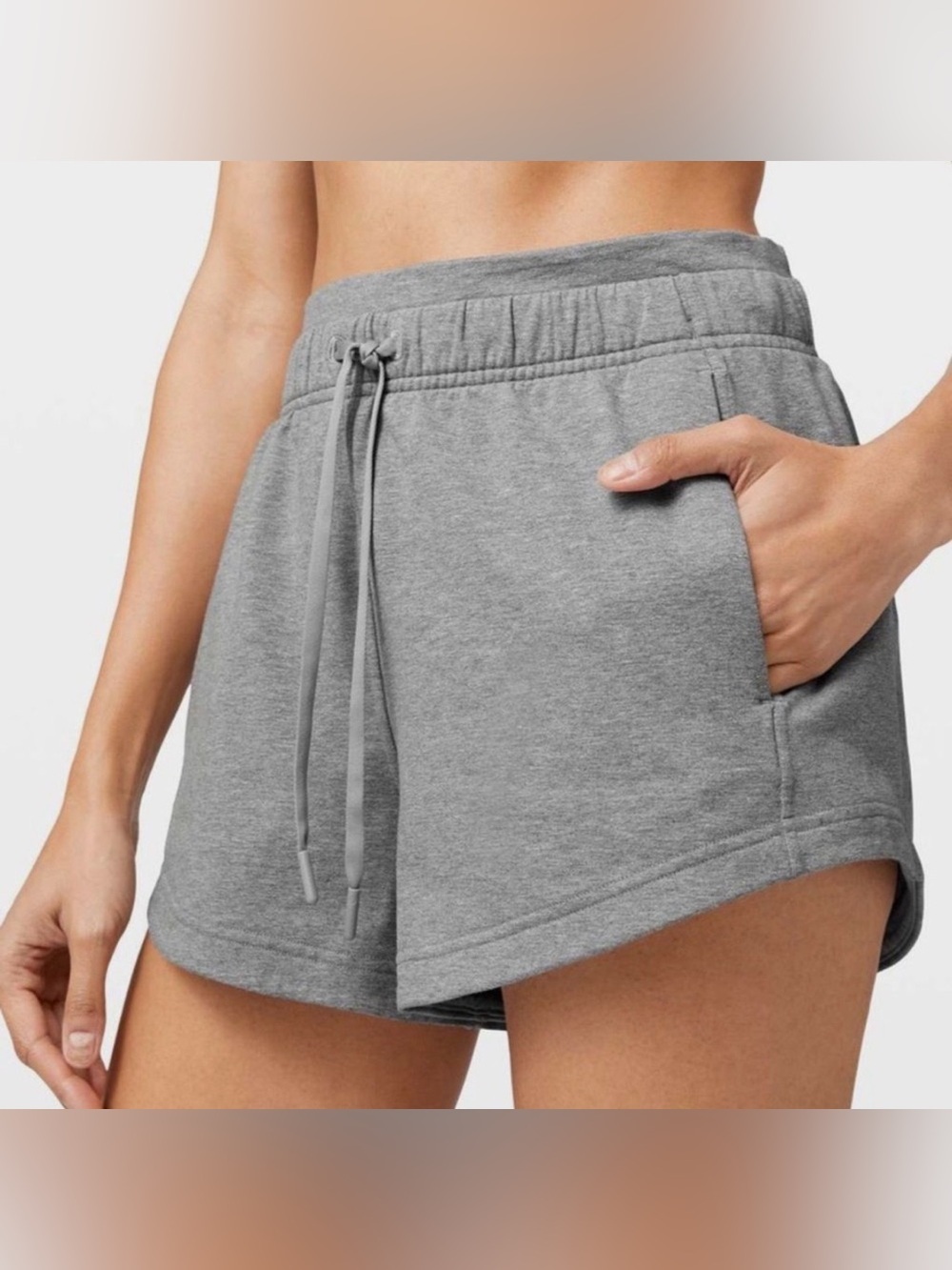 Lululemon Heather Gray Softstreme Relaxed Fit Shorts. Size: 0